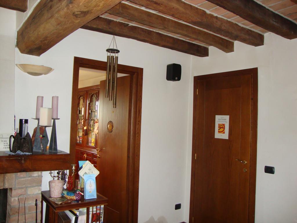 Casa Dell' Abbondanza B&B Agriturismo Vigoleno Eksteriør billede